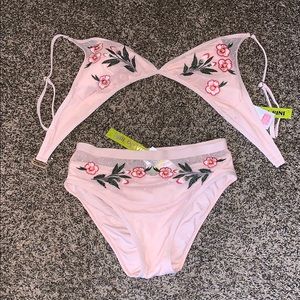 Gianni Bini 2-Piece